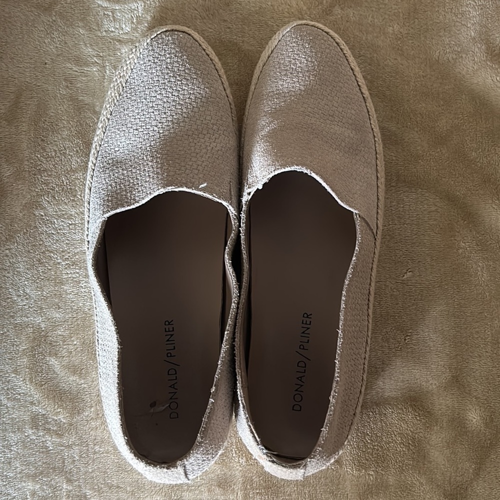Slip-On Espadrille Sneakers in Light Beige - Picture 5 of 8